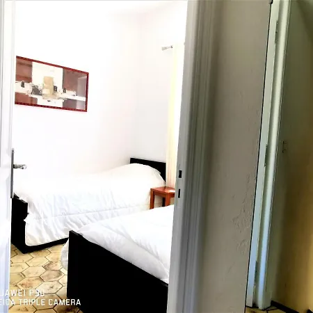16 En Duplex, Deux - Les De Robinson - Avec Piscine En Bord De Siagne, A Appartamento *