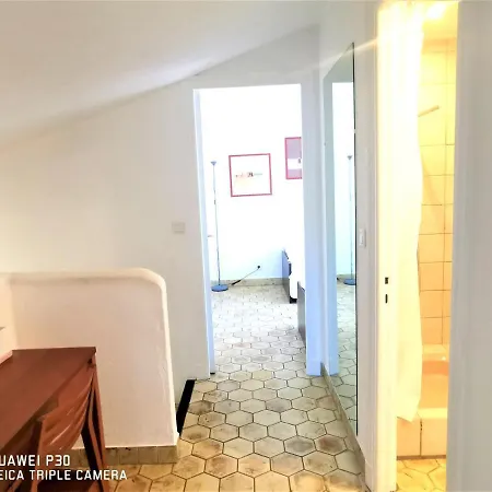 Apartment Les De Robinson: Duplex With Pool By Siagne River